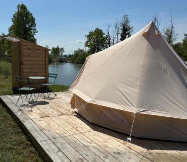 Clerey Other | Tipi du lac