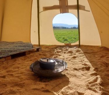 Saint-Jean-de-Touslas Other | Tipi en pleine nature