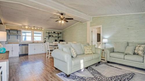 Leeward Sands House | Tipsy Flipper by AvantStay