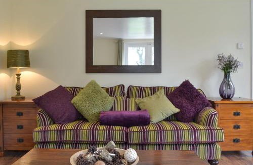 Trowbridge House | Tiptoe