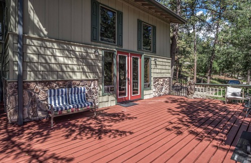 Ruidoso Cabin | Tis Holiday Haus | Amazing Views, Hot Tub!