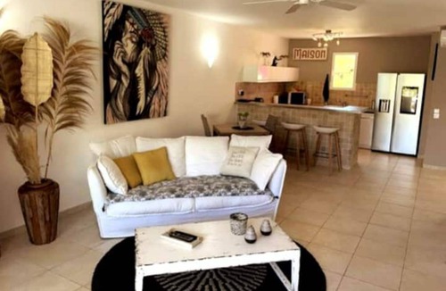 Bellevue Apartment | Tisucrier Orient Bay Ocean Front