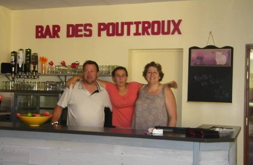 Limeuil House | TITHOME - Toilé bungalow sleeps 4