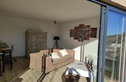 Cruejouls House | Titi de la Lisathi