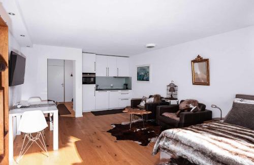 Engelberg Apartment | Titlis Studio Engelberg with Balcony great View
