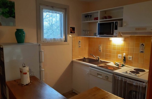 Saint-Avit-Senieur Ski Chalet | Titmouse, Gîte in Dordogne