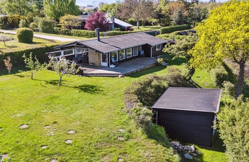 Holbaek House | "Titta" - 10m to the fjord by Interhome