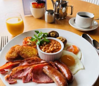 Tiverton Hotel | Tiverton Hotel Lounge & Venue