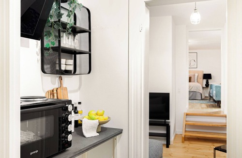 Copenhagen City Centre Apartment | Tivoli 1- Lovely 2-bdr Apt Near Tivoli