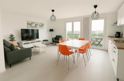 Champs-sur-Marne Apartment | Tiya-Gare Champs sur Marne-Parking Gratuit