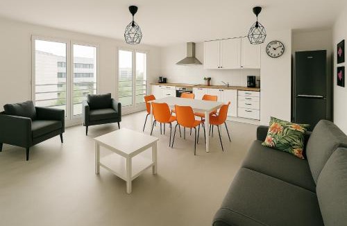 Champs-sur-Marne Apartment | Tiya-Gare Champs sur Marne-Parking Gratuit