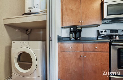 North Loop Apartment | TNC Combined (205+206)