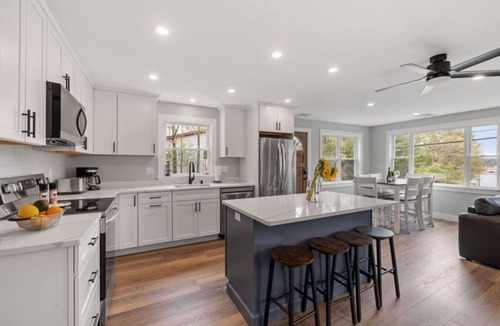 Gilford House | tnRelaxing Stay, Near Lake Winnipesaukee & Gunstock