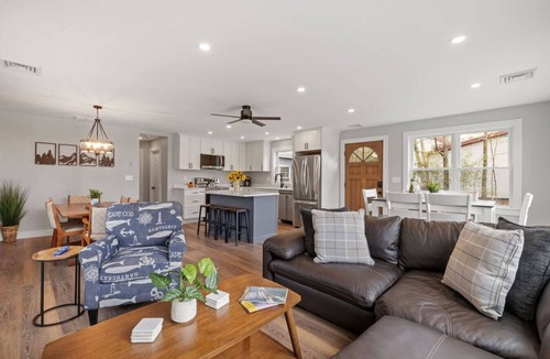 Gilford House | tnRelaxing Stay, Near Lake Winnipesaukee & Gunstock