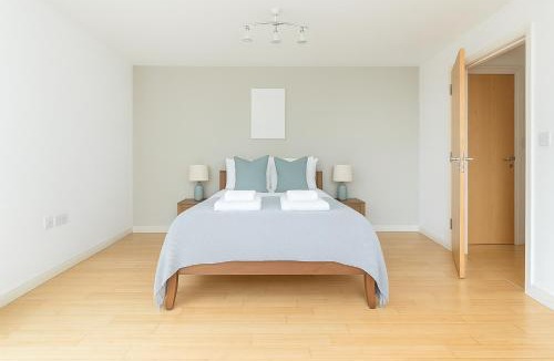 Dalston Apartment | to be use