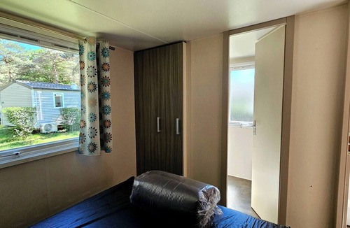 La Boissiere-de-Montaigu Ski Chalet | To complete