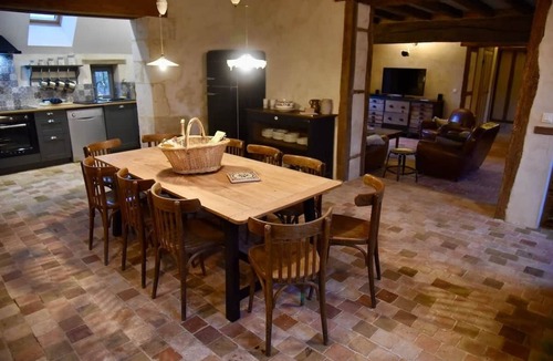 Berd'huis House | To complete