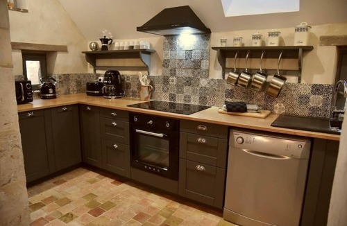 Berd'huis House | To complete