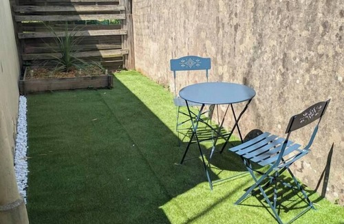 Chateau House | To complete