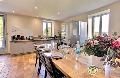 Satillieu Other | To complete