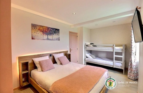 Satillieu Other | To complete