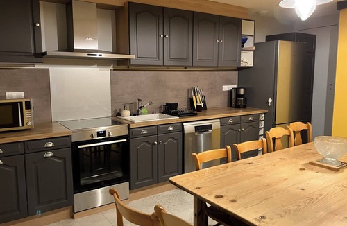 Feuguerolles-Bully Bed & Breakfast | to get together with family or friends and discover Normandy