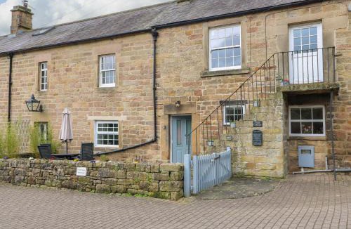 Two Dales House | Toad Cottage