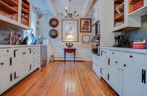 Fly Creek House | Toad Hall 1820s Historic Estate