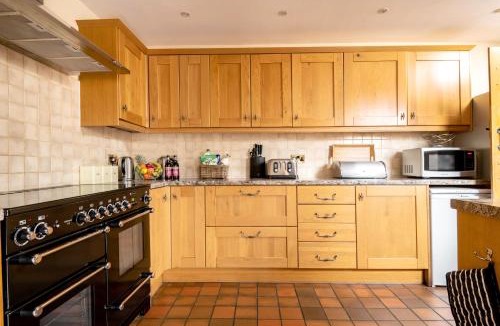 Hope Bowdler House | Toad Hall