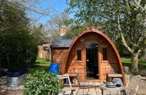 Beccles Cabin | Toad Hall Lodges, Wangford (Whole Site, All 5 Lod