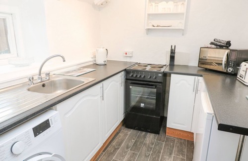 Penryn Cottage | TOADSTOOLS, pet friendly, character holiday cottage in Penryn