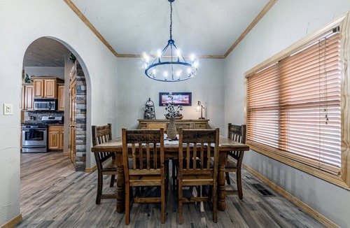 Ruidoso Cabin | Toasted Marshmallows | Luxury Cabin in Ruidoso w/Hot Tub & Game Room