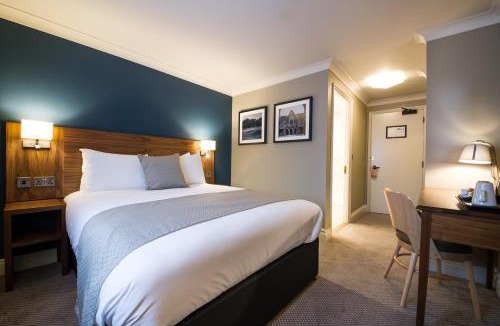 London Borough of Bromley Hotel | Toby Carvery Beckenham by Innkeeper's Collection