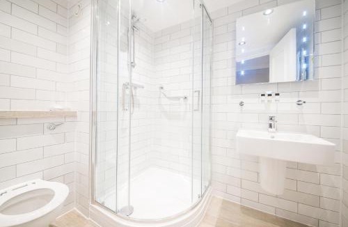 Old Windsor Hotel | Toby Carvery Old Windsor by Innkeeper's Collection