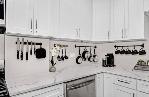 Bronzeville Apartment | Toca Bella ~ 7mins to Downtownn