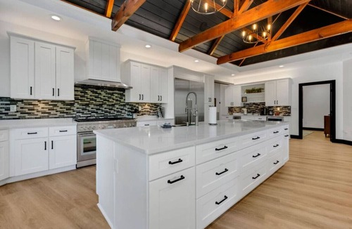 Blue Ridge House | Toccoa Lodge Toccoa River Frontage 10000 sqft