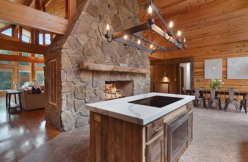 Blue Ridge Cabin | Toccoa Riverside Retreat ~ 45-Acre Estate, Fire Pit, Pool, Sauna, & More!