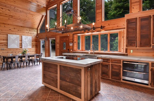 Blue Ridge Cabin | Toccoa Riverside Retreat ~ 45-Acre Estate, Fire Pit, Pool, Sauna, & More!
