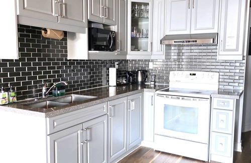 Courtice House | Together Time Getaway, Just 5 Mins to Hwy 401