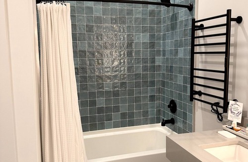 Cumming Apartment | Toile & Bubble Orange and Clove Suite