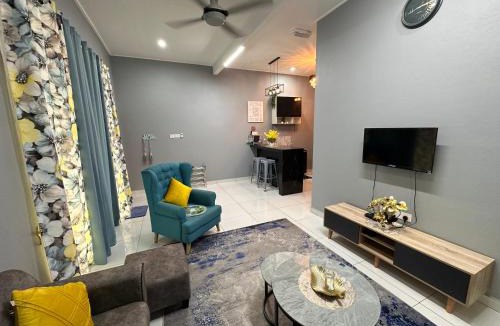 Kusial House | Tok Wan's Studio Homestay