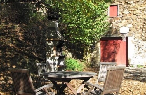 Valcarlos Cottage | Toki Ona cottage for 22 people