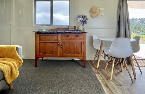 Tolaga Bay House | Tolaga Treasure