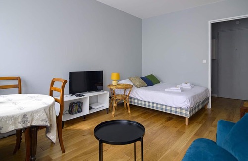 Butte-aux-Cailles Apartment | Tolbiac Studio Place d'Italie