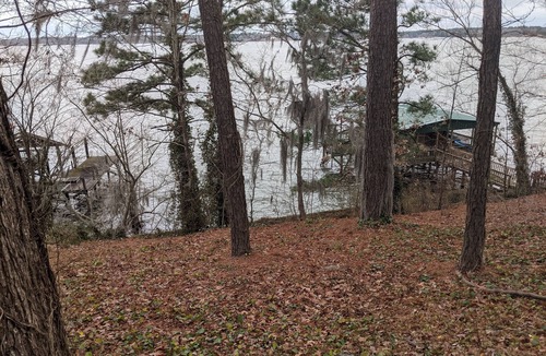 Negreet House | Toledo Bend on Lanana Bay Waterfront Camp Boathouse Dock Subdivision Boat Launch
