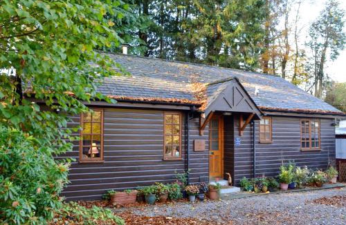 Banchory House | Toll Bridge Lodge