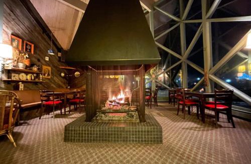 Manchester Center Hotel | Toll Road Inn