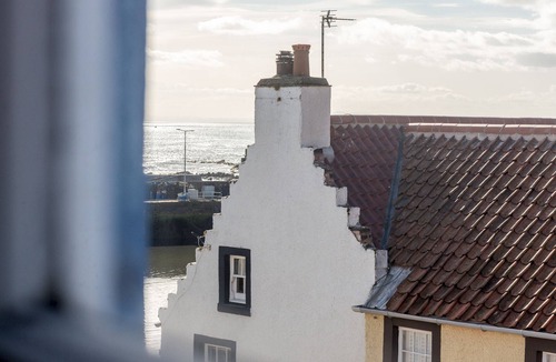 St Monans Ski Chalet | Tollbooth Townhouse | St Monans