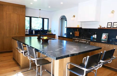 NoHo Arts District House | Toluca Home