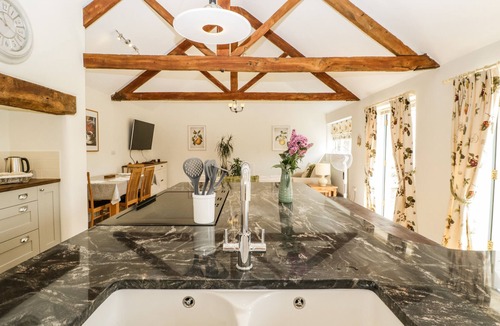 Yeovil Cottage | Tom's Barn